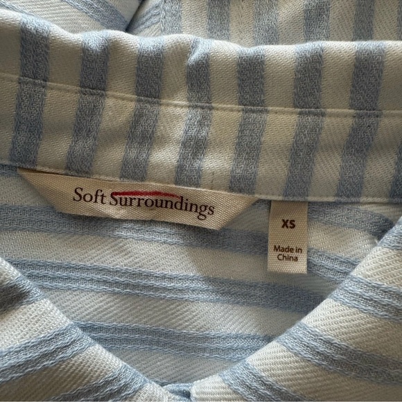 Soft Surroundings Standout Tunic Shirt Blouse White Striped Asymmetrical Hem XS - Picture 7 of 8